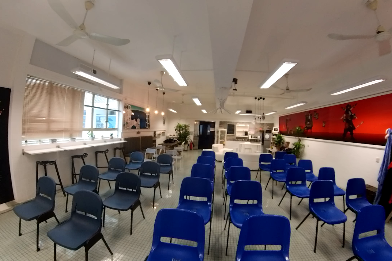English Café
